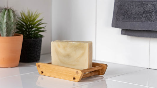 Sandalwood & Pine Needle